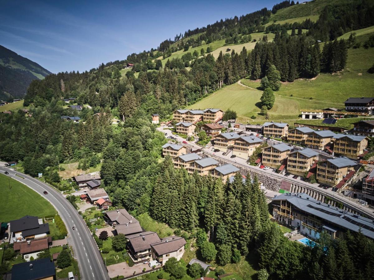 Alpenparks Apartment & Ferienresort Rehrenberg Viehhofen Exterior photo