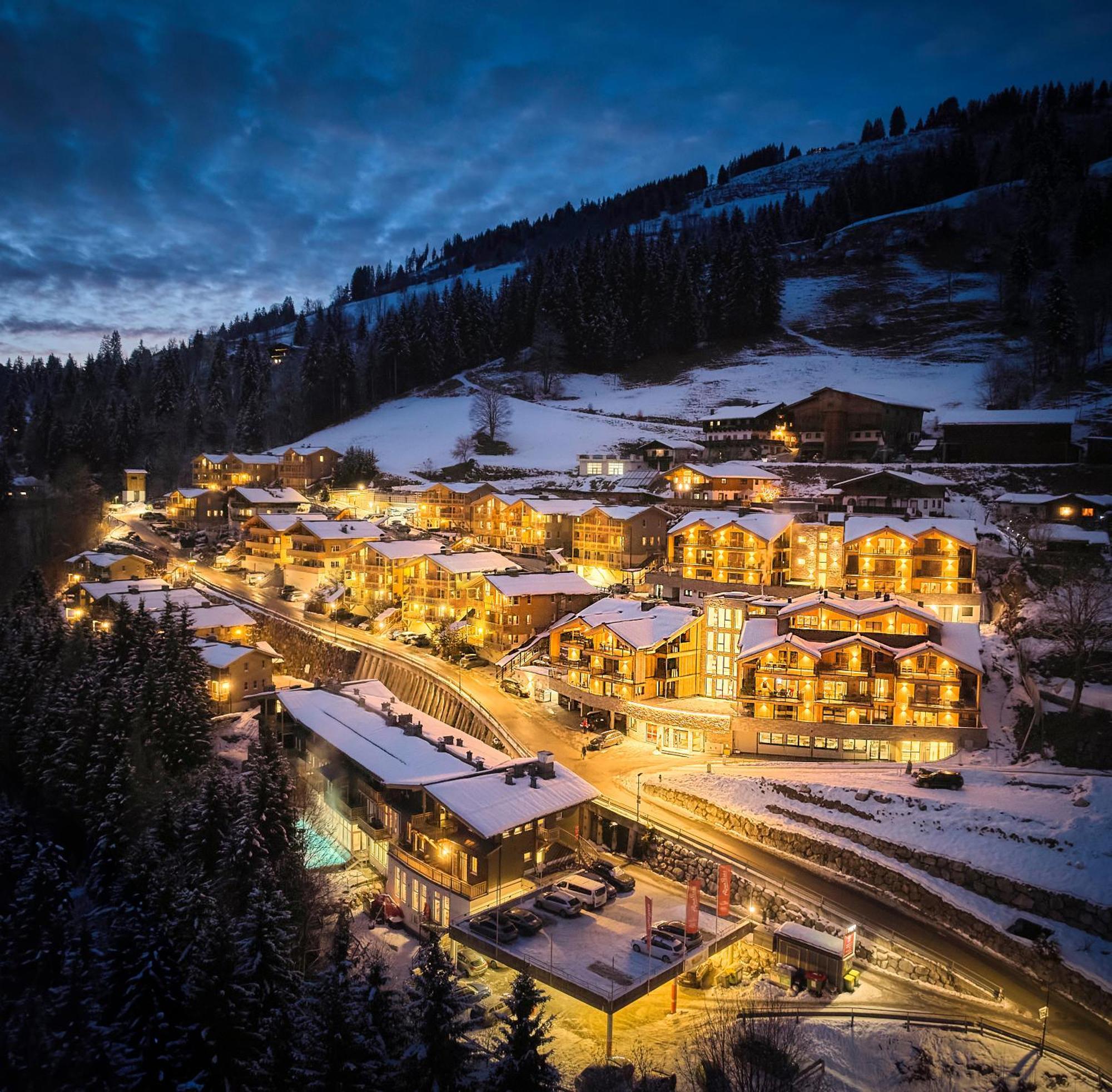 Alpenparks Apartment & Ferienresort Rehrenberg Viehhofen Exterior photo